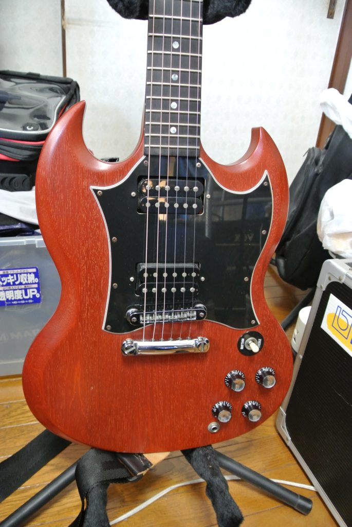 ギブソン Sg ロックギタリスト達の相棒的存在のソリッドギター K T Dogear